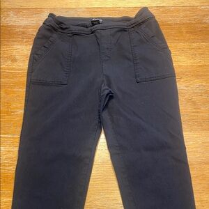 Soho Black Ankle Pants